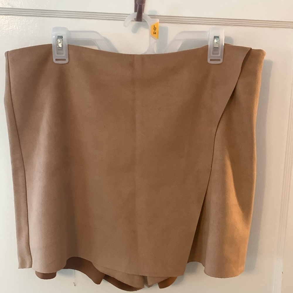 Forever 21 tan, faux suede, high waisted skort